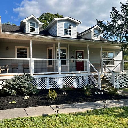 Bears Valley Inn - Great Location! - Peaceful, Children And Dog Friendly Retreat - Less Than 15 Min To All Attractions - Private Pool Club & Fishing Hole - Game Room With Tv Sevierville Εξωτερικό φωτογραφία